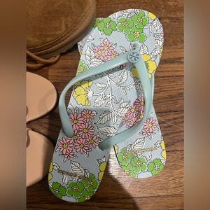 new tory burch sandals size 8